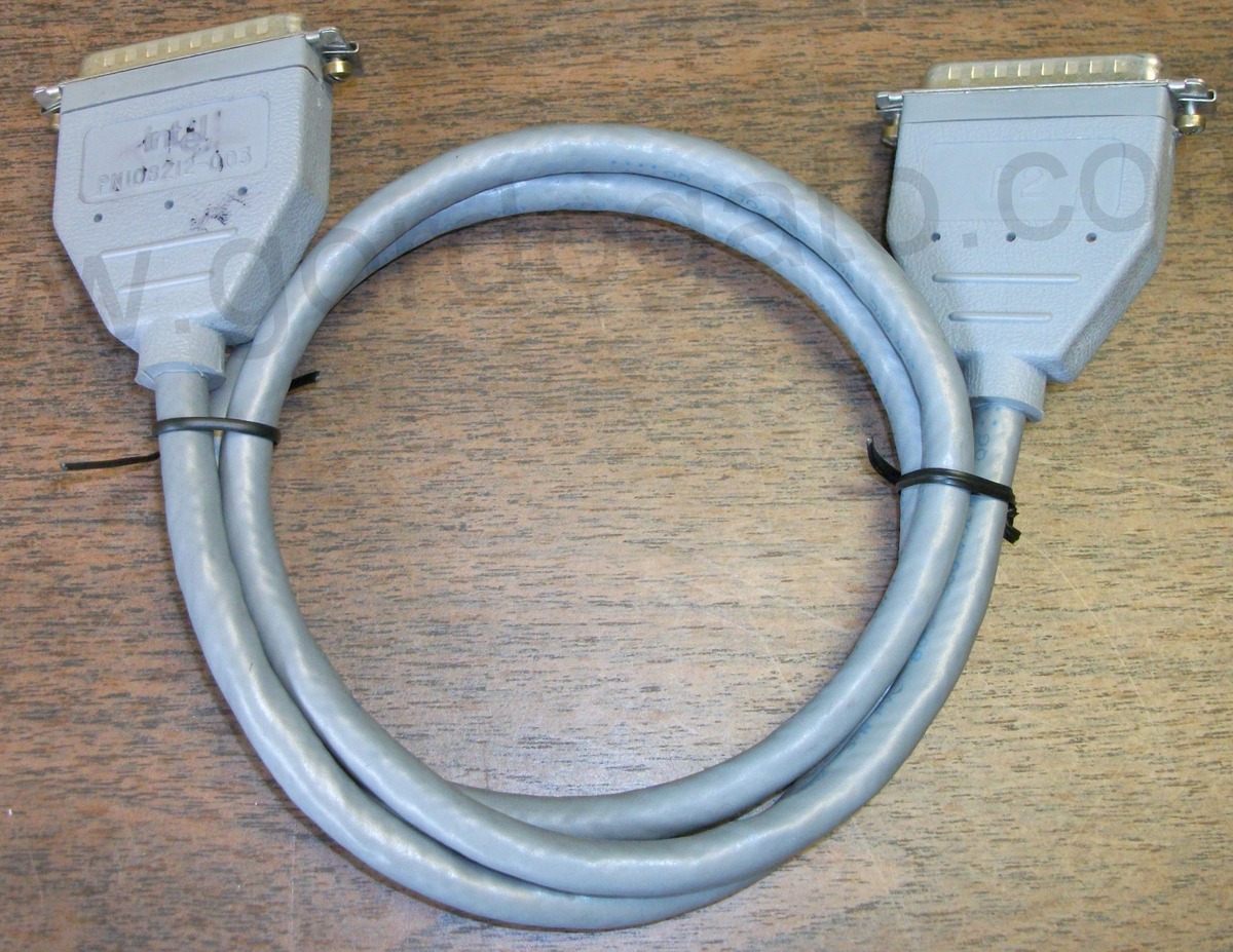 Intel PNI08212-0003 3' DB25 18-pin Serial Cable