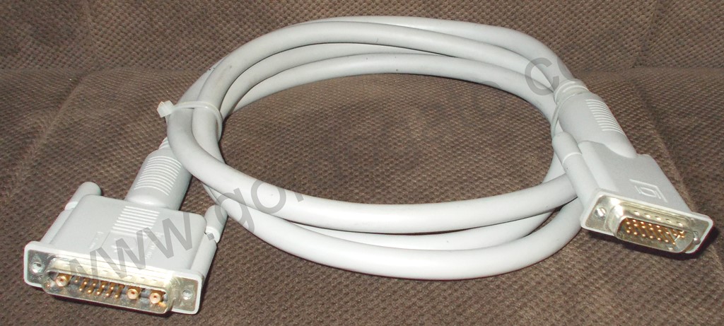 Apple D-15 pin monitor to 13W3 6' Cable 590-0615-A