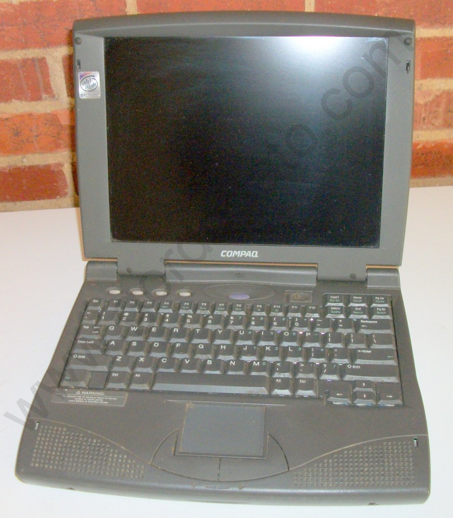 Compaq Armada 1530DM Laptop Notebook Computer 80MB RAM, Pentium