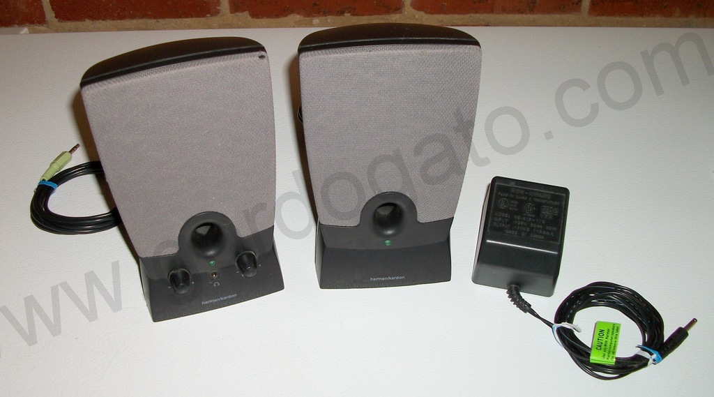 Black Dell Harman/Kardon Stereo Computer Speakers w/ AC Adapter