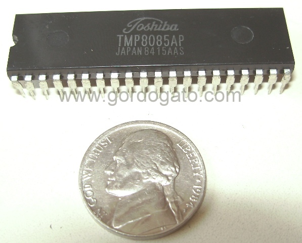 Toshiba TMP8085AP 8085 3MHz CPU Processor Chip 1980